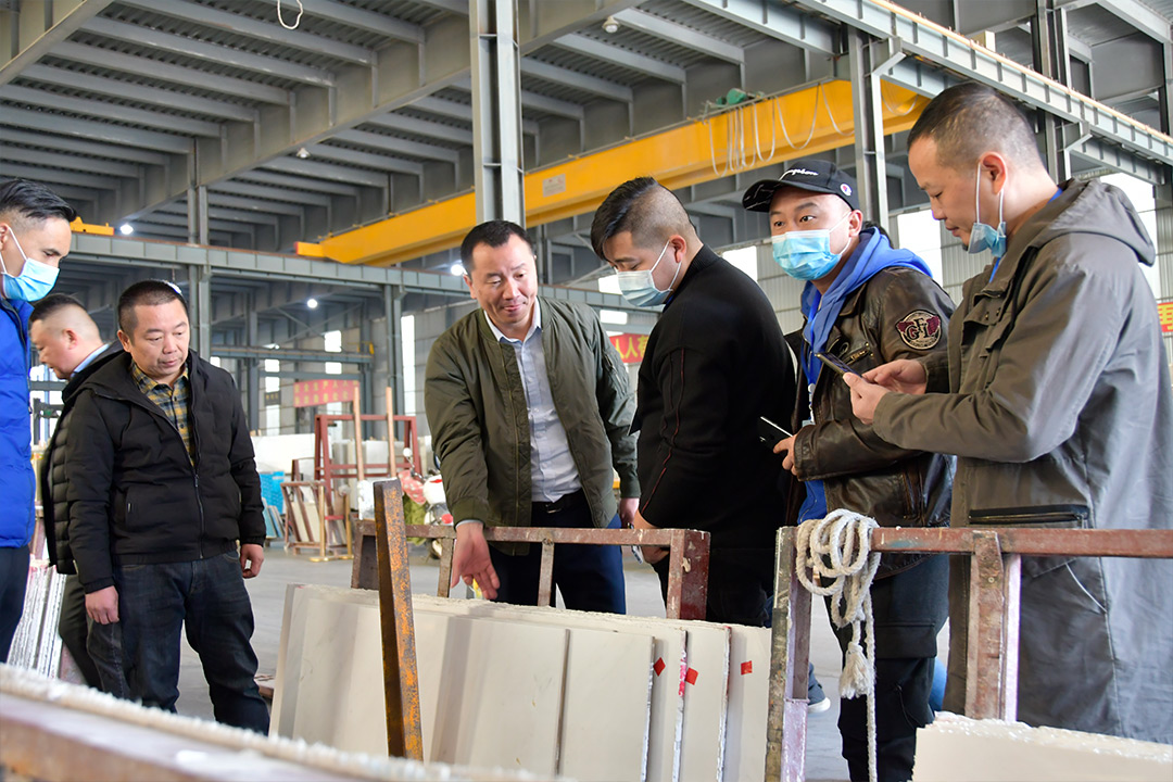 8d820006-b16d-43ba-954f-00050bbd9210