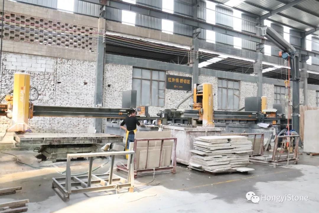 f0f73358-359c-4c62-9e06-2ca727c5b413